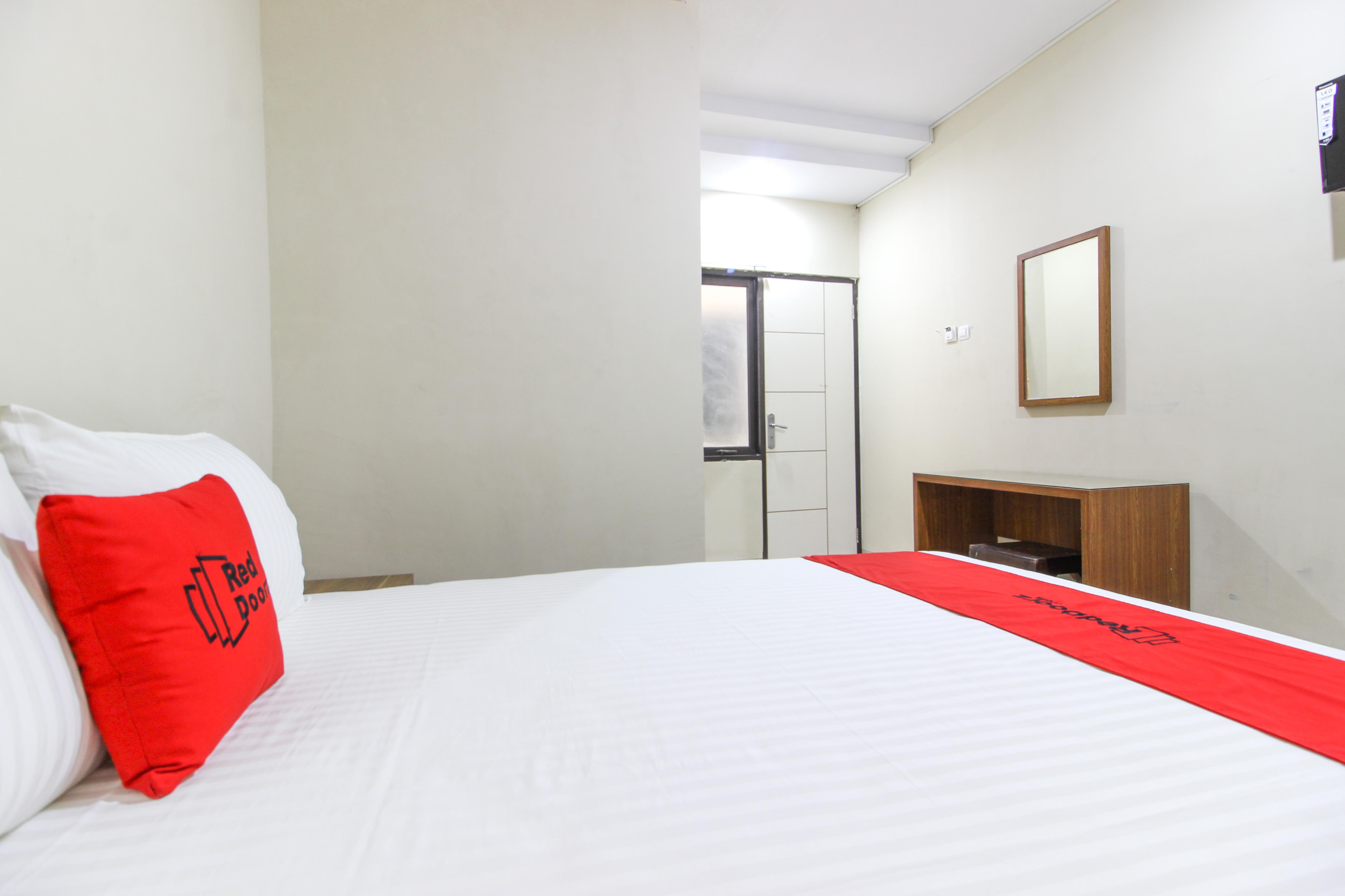 Reddoorz Near Jogja Kembali Monument 3 Hotel Kalasan Kültér fotó