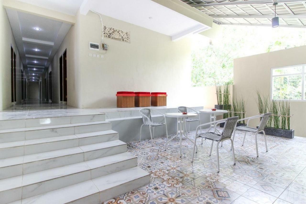 Reddoorz Near Jogja Kembali Monument 3 Hotel Kalasan Kültér fotó