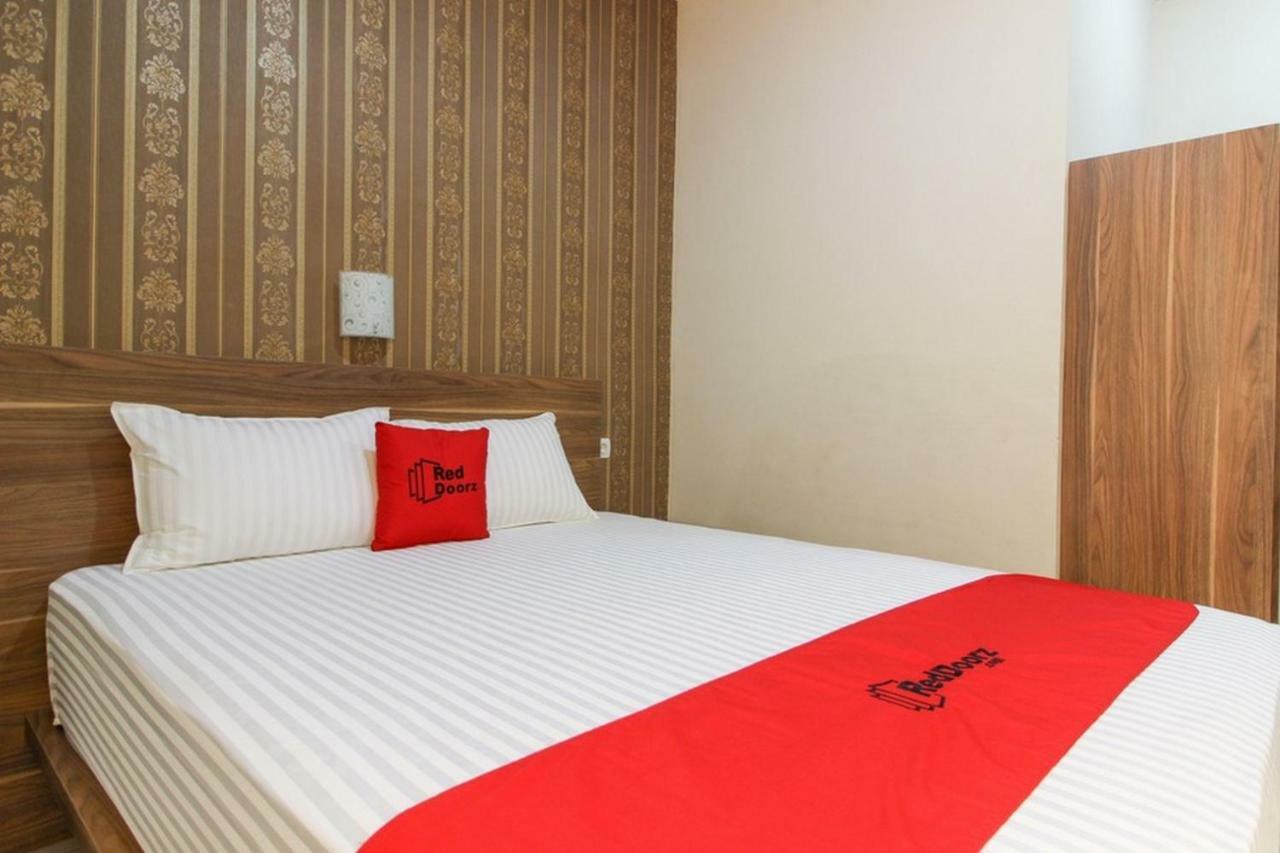 Reddoorz Near Jogja Kembali Monument 3 Hotel Kalasan Kültér fotó